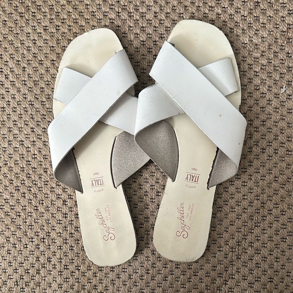 Seychelles White Total Relaxation Sandal - Size 11